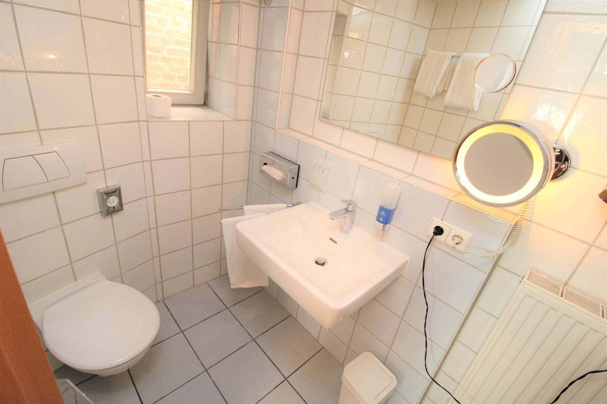 Hotel Adler Am Schloss Bonnigheim Dış mekan fotoğraf